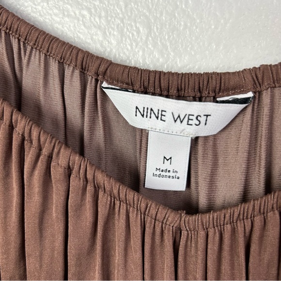 Nine West Long Sleeve Sweetheart Peplum Top Size Medium - Picture 5 of 7